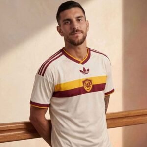 Alternative view of Maillot AS Roma Extérieur 2026/2027