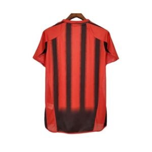 Alternative view of Maillot Rétro AC Milan Domicile 2004/2005