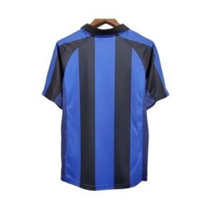 Alternative view of Maillot Rétro Inter Milan Domicile 2001/2002