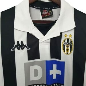 Alternative view of Maillot Rétro Juventus Domicile 1999/2000