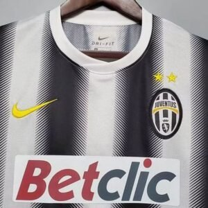 Alternative view of Maillot Rétro Juventus Domicile 2011/2012
