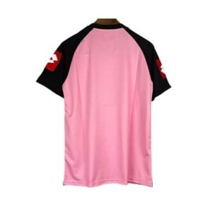 Alternative view of Maillot Rétro Juventus Gardien 2002/2003 Rose Noir