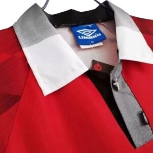 Alternative view of Maillot Rétro Manchester United Domicile 1998/1999