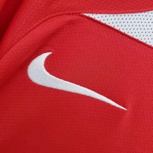 Alternative view of Maillot Rétro Manchester United Domicile 2004/2005