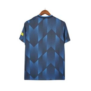 Alternative view of Maillot Rétro Manchester United Third 2021/2022