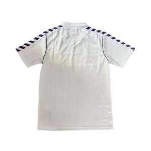 Alternative view of Maillot Rétro Real Madrid Domicile 1989 1990
