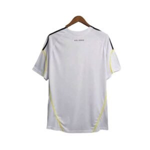 Alternative view of Maillot Rétro Real Madrid Domicile 2009/2010