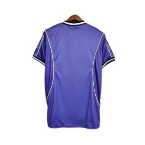 Alternative view of Maillot Rétro Real Madrid Extérieur 1997/1998