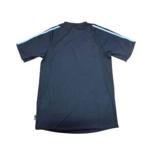 Alternative view of Maillot Rétro Real Madrid Extérieur 2003/2004