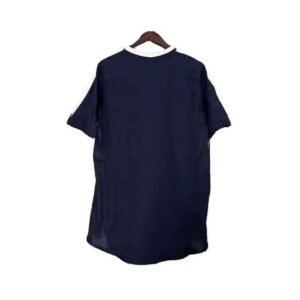 Alternative view of Maillot Rétro Real Madrid Extérieur 2004/2005