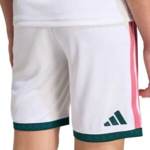 Alternative view of Short Real Madrid Domicile 2026/2027